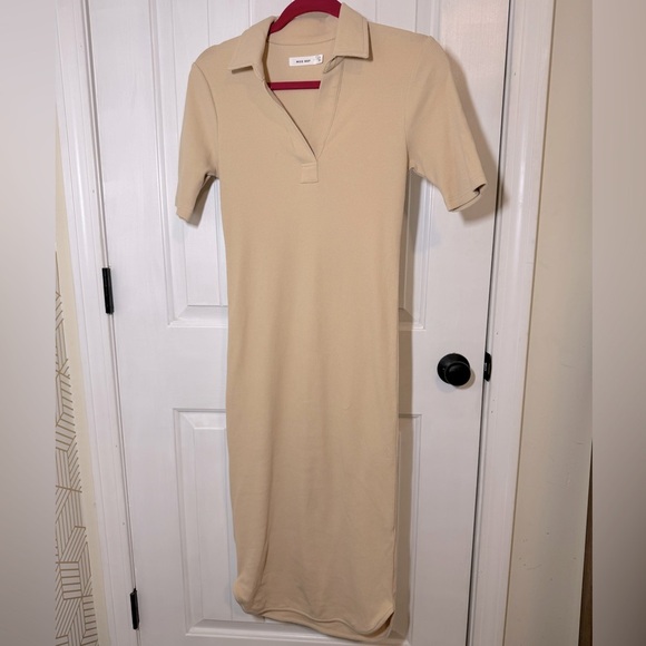 Mod Ref Farrah Collar Dress - Picture 2 of 7